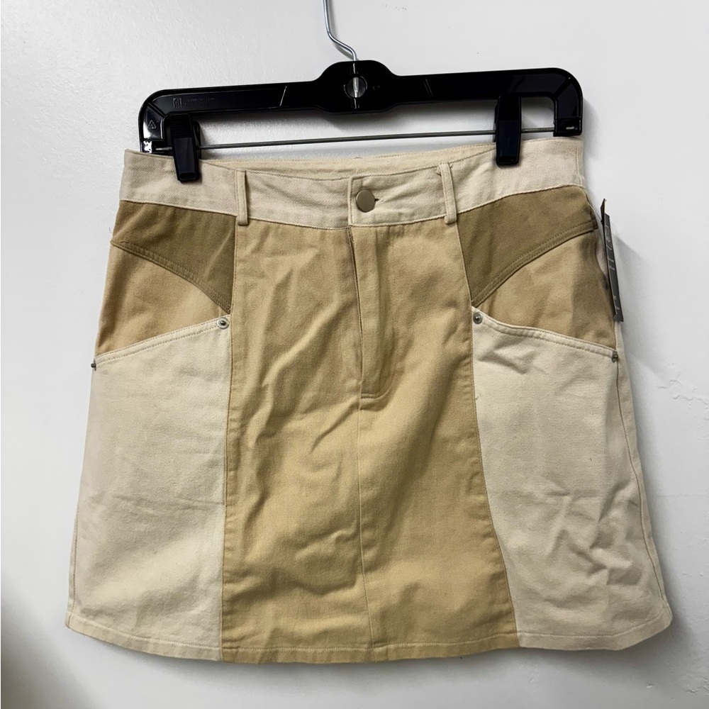 Very J Cream and Tan Mini Skirt